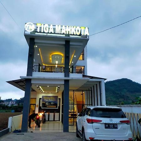 Tiga Mahkota Homestay Diyeng Dış mekan fotoğraf